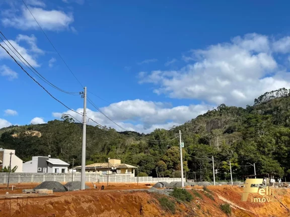 Imagem Lote em Condomínio Urbano de casas no Centro de Santa Teresa... Não é loteamento, é Condomínio FECHADO !!!