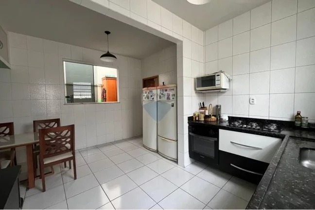 Imagem Casa á venda com 3 quartos e com 126m² em Praça Seca - Rio De Janeiro