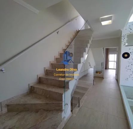 Imagem Ipiranga | Sobrado Alto Padrão – 3 Dormitórios | 2 Suítes | 2 Vagas | 220m² Construídos