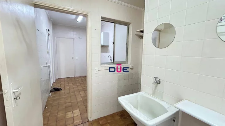 Imagem Apartamento com 2 dormitórios à venda, 65 m² por R$ 390.000 - Vila Belmiro - Santos/SP