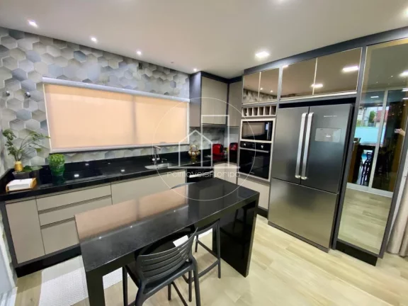 Imagem Casa Alto Padrão para Venda em Florianópolis / SC no bairro São João do Rio Vermelho