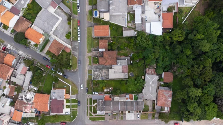 Imagem Terreno ZR4 à venda, 1592 m² por R$ 3.000.000 - Tingui - Curitiba/PR