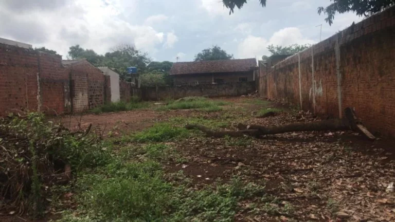 Imagem Terreno para Venda em Sarandi, Centro