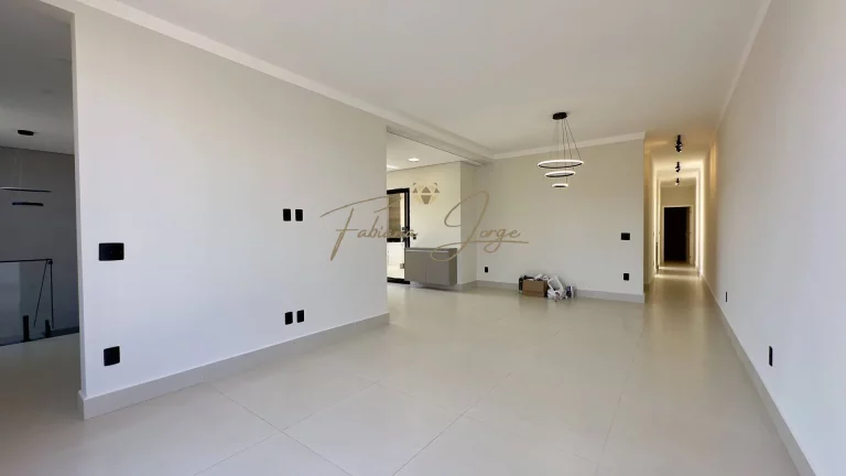Imagem Casa com 3 Quartos à Venda, 300 m² em Roncáglia - Valinhos