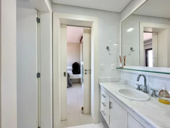 Imagem Apartamento 4 Dormitórios - Bairro Navegantes