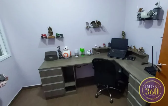 Imagem Lindo espaçoso sobrado