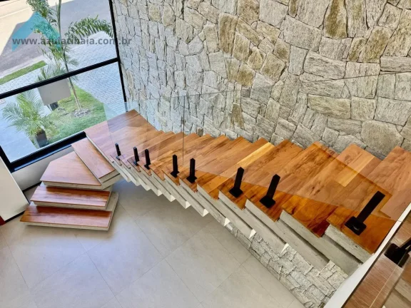 Imagem Casa espetacular em condominio Reserva São Nicolau, Atibaia.