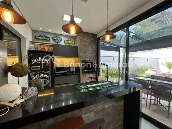 Imagem Sobrado à venda com 220m² de área privativa em um terreno de 330m², por R$ 2.020.000,00, no Cond...