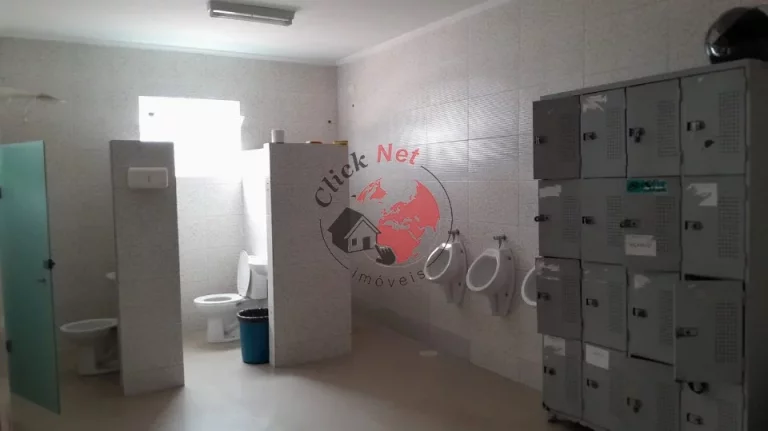Imagem Vende-se Galpão Industrial e Comercial no Bairro Batistini, São Bernardo do Campo