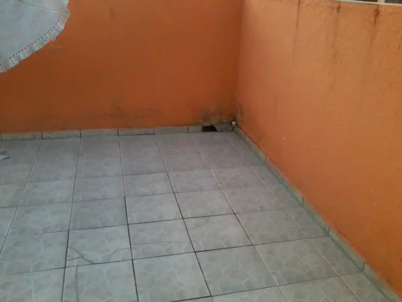 Imagem Casa-Alvenaria-para-Venda-em-Jardim-Maria-Helena-Barueri-SP
