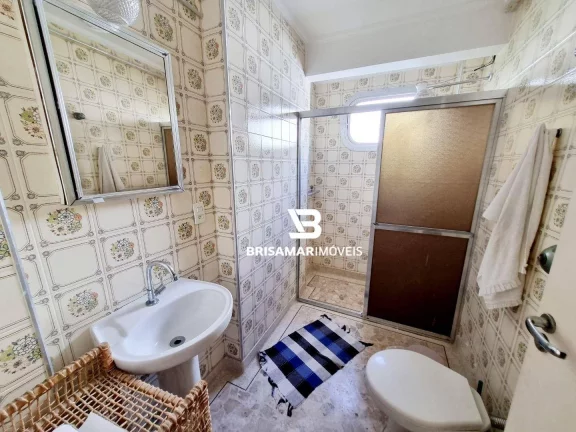 Imagem PITANGUEIRAS- LOCAL NOBRE , AMPLO APARTAMENTO , SACADA , GARAGEM NO PRÉDIO.