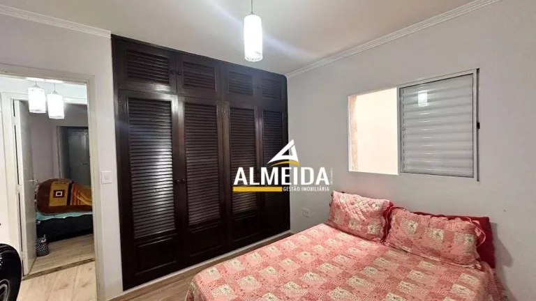 Imagem Casa com 3 dormitórios à venda, 200 m² por R$ 600.000,00 - Parque Universitário - Rio Claro/SP