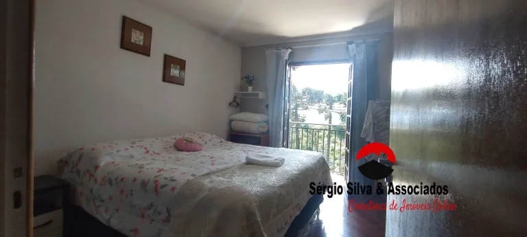 Imagem Casa a Venda na Região da Vila Natal em Campos do Jordão -SP.