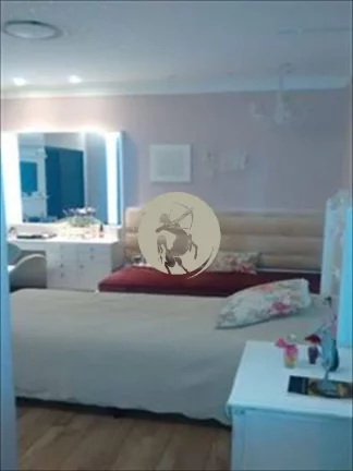Imagem APARTAMENTO DE ALTO PADRÃO RICO EM ARMÁRIOS. EXCELENTE APARTAMENTO A VENDA TODO COM PISO EM GRANIT...