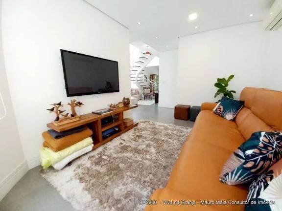 Imagem Casa com 3 dormitórios à venda, 181 m² por R$ 1.350.000 - Granja Viana.