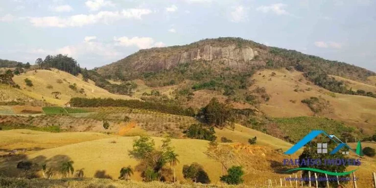Imagem Paraíso Ecológico na Serra da Mantiqueira: Terreno com Vista Panorâmica!