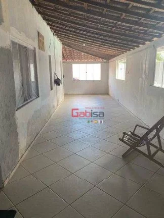 Imagem Casa com 3 dormitórios à venda, 374 m² por R$ 550.000,00 - Caminho de Búzios - Cabo Frio/RJ