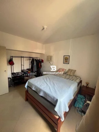 Imagem ENSEADA - UMA QUADRA DO MAR , LOCALIZAÇÃO ESPETACULAR , TOTALMENTE REFORMADO, GARAGEM.