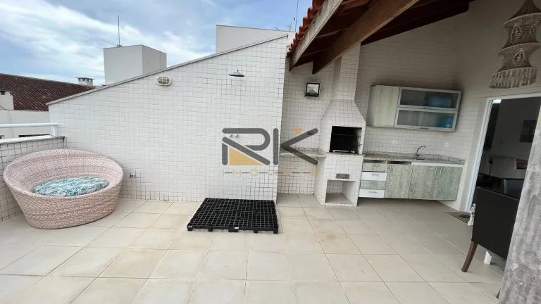 Imagem Cobertura Praia Grande em Ubatuba-SP com 2 dormitórios,sendo 1 suíte,varanda gourmet com churrasqueira,2 vagas de garagem