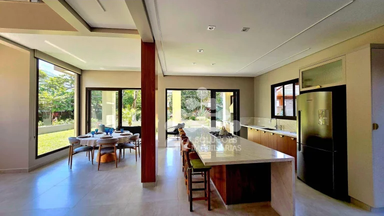 Imagem Casa com 6 quartos à venda, por R$ 3.900.000 - Condomínio Lagoinha - Ubatuba/SP
