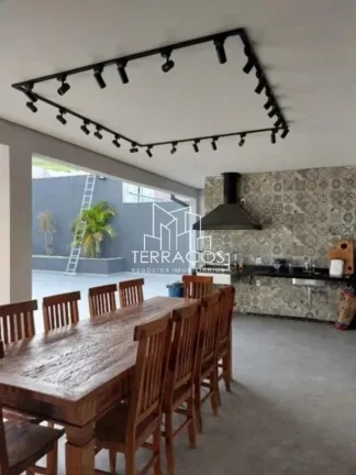Imagem CASA DE ALTO PADRÃO A VENDA NO CONDOMÍNIO RESIDENCIAL MONTES CLAROS em Itupeva - SP.