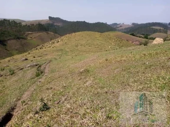 Imagem Sítio com 2 quartos, 14 Alqueires Paulista, à venda em Igarata SP