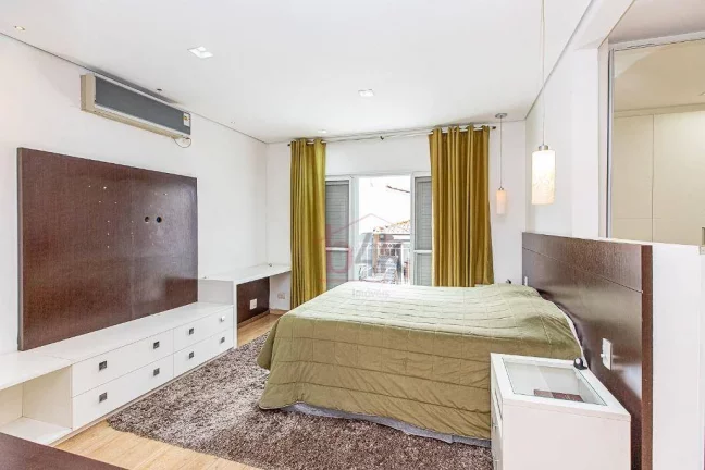 Imagem Sobrado com 380m² à venda no Alto da Boa Vista.