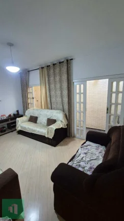Imagem Casa à venda em São Bernardo do Campo, Independência, com 3 quartos