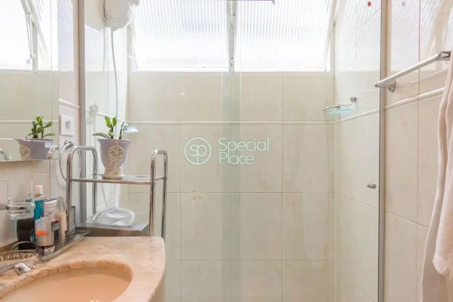 Imagem Ótimo apartamento em Moema Pássaros - 110m² - Living com varanda - Sala de jantar - 03 dormitóri...