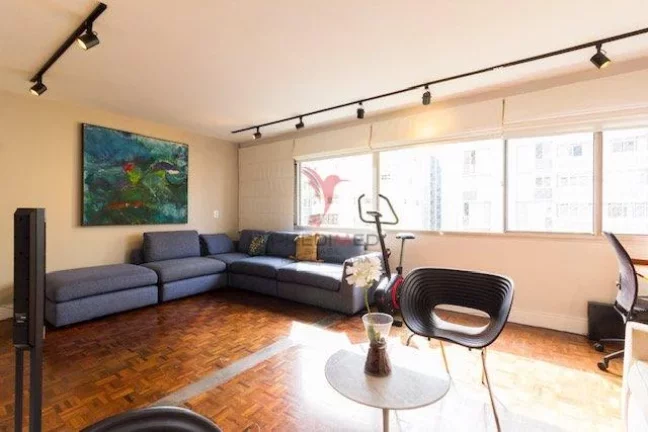 Imagem Excelente Apartamento no Itaim