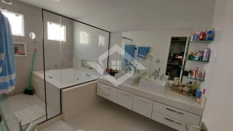 Imagem Casa Triplex de 4 Quartos para Venda no Art Life Recreio