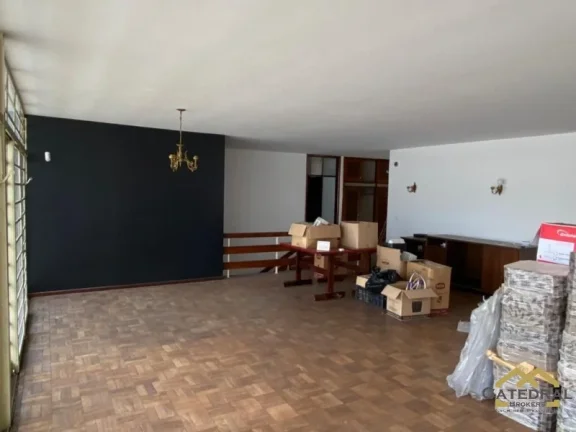Imagem Casa com 3 quartos (1 Suíte) à venda - Jardim Ana Maria - Jundiaí/SP