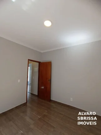 Imagem Casa com 2 dormitórios à venda, 80 m² por R$ 395.000 - Vila dos Eucaliptos - Salto/SP