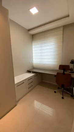 Imagem Apartamento com 3 dormitórios sendo 3 suítes e 3 vagas de garagem em Balneário Camboriú/SC
