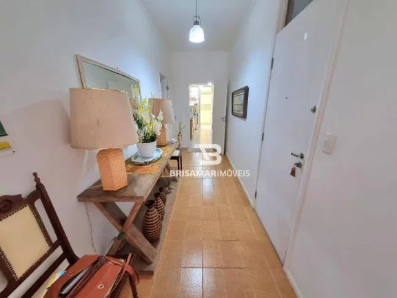Imagem PITANGUEIRAS- APARTAMENTO COM 3 DORMITÓRIOS COM VISTA PARA O MAR, NO CALÇADÃO NA PRAIA DE PITANGUEIRAS, GARAGEM DEMARCADA .