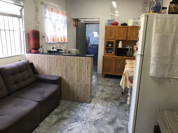 Imagem 2 casas e 1 galpão em Praia Grande, Baln. Maracanã a 300 mts da praia