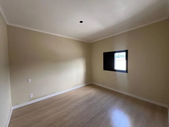 Imagem 600m² condomínio Flamboyan