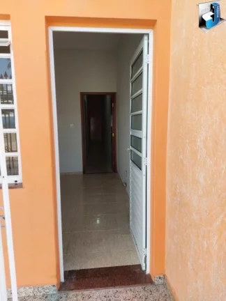 Imagem Casa a venda no Centro de Tatuí a 200m da praça da Matriz.