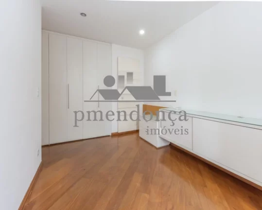 Imagem Apartamento à venda Rua Monte Alegre com 3 suítes e 4 vagas, 231m²