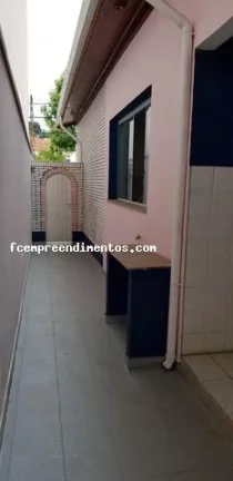 Imagem Casa para Venda em Piracicaba, Centro (Ártemis), 3 dormitórios, 1 suíte, 3 banheiros, 1 vaga