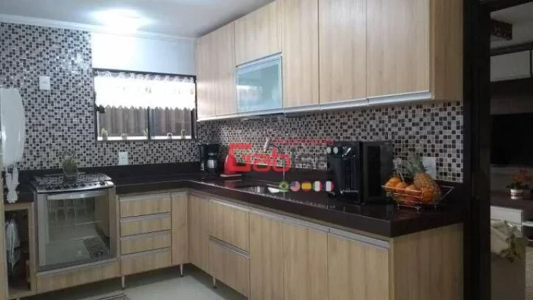 Imagem Casa com 3 dormitórios à venda, 140 m² por R$ 550.000,00 - Jardim Caiçara - Cabo Frio/RJ