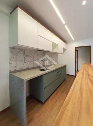 Imagem Apartamento de 2 Quartos para Venda na Barra da Tijuca com 95 m²