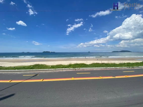 Imagem Casa pé na areia