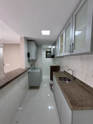 Imagem Apartamento com 2 dormitórios à venda, 78 m² por R$ 830.000,00 - Meireles - Fortaleza/CE