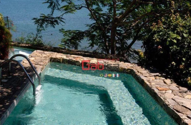 Imagem Casa com 7 dormitórios à venda, 454 m² por R$ 6.500.000 - Pr Ferradura - Armação dos Búzios/RJ
