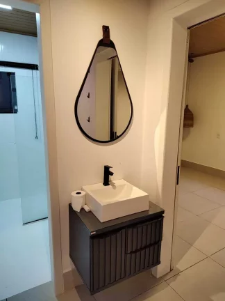 Imagem Casa alto padrão com 3 dormitórios sendo 1 suíte e garagem ampla em Balneário Camboriú