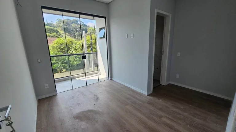Imagem Sobrado Geminado na Anita Garibaldi