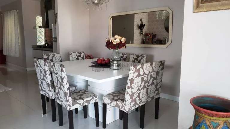 Imagem Ótima casa com 4 dormitórios na Praia dos Amores