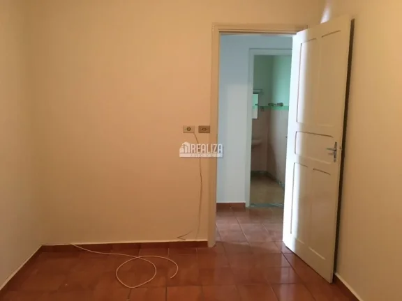 Imagem Casa à venda no bairro São Benedito, Uberaba - 2 dormitórios