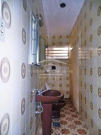 Imagem Casa a venda no Cambuí em Campinas.

Imovel muito bem localizado no bairro a duas quadras do Centro...